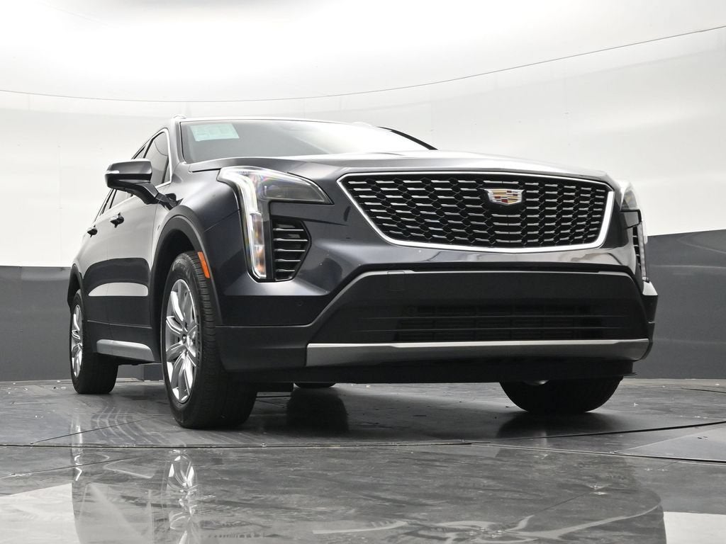 2023 Cadillac XT4 FWD Premium Luxury