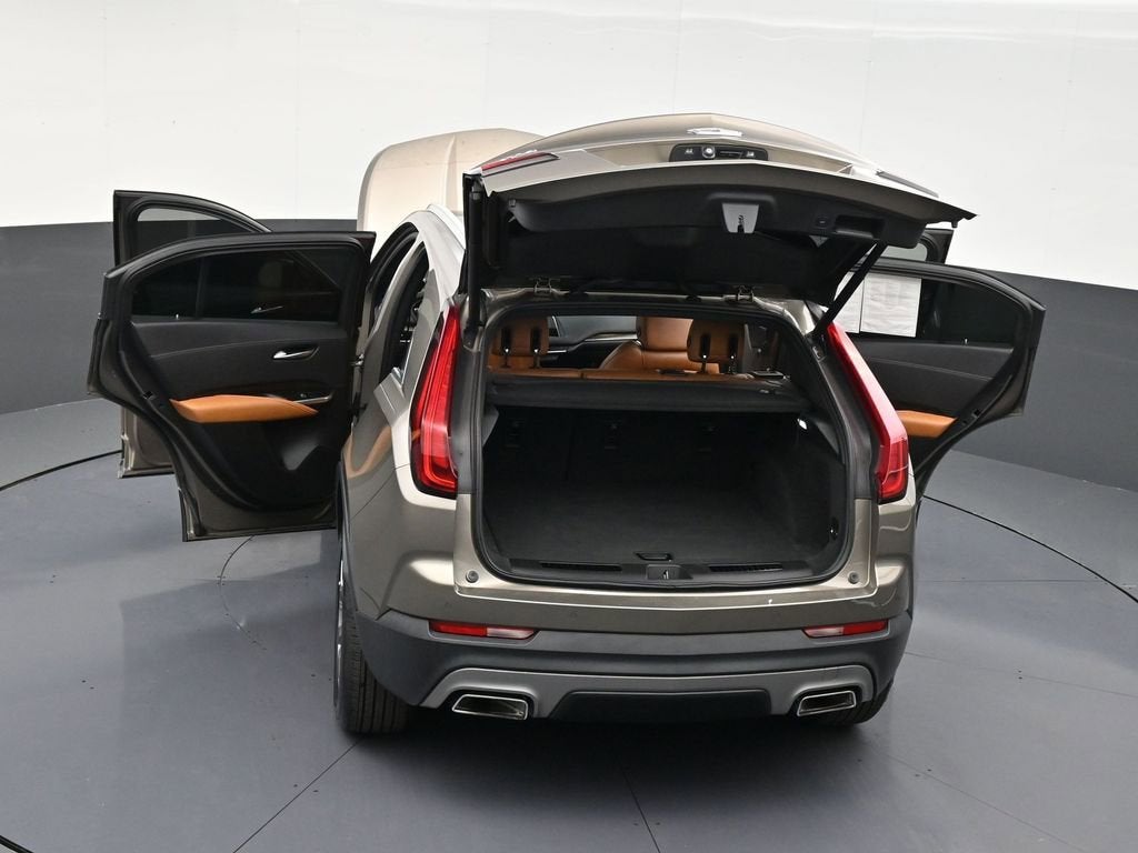 2020 Cadillac XT4 Premium Luxury