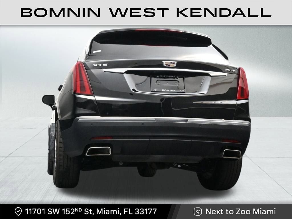 2023 Cadillac XT5 Luxury