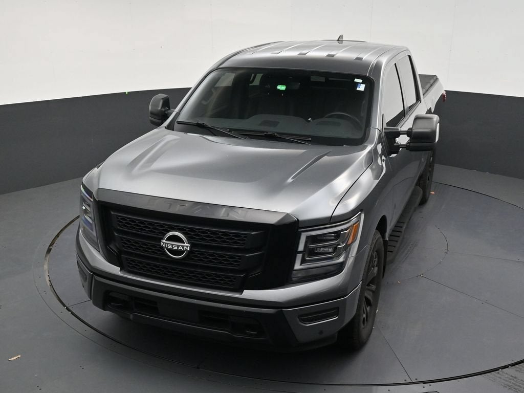 2023 Nissan TITAN Crew Cab SV 4x4