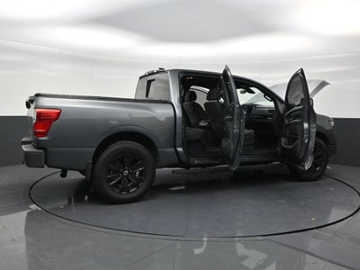2023 Nissan TITAN Crew Cab SV 4x4