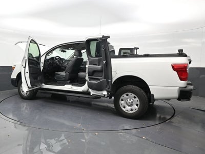 2017 Nissan TITAN XD S Diesel