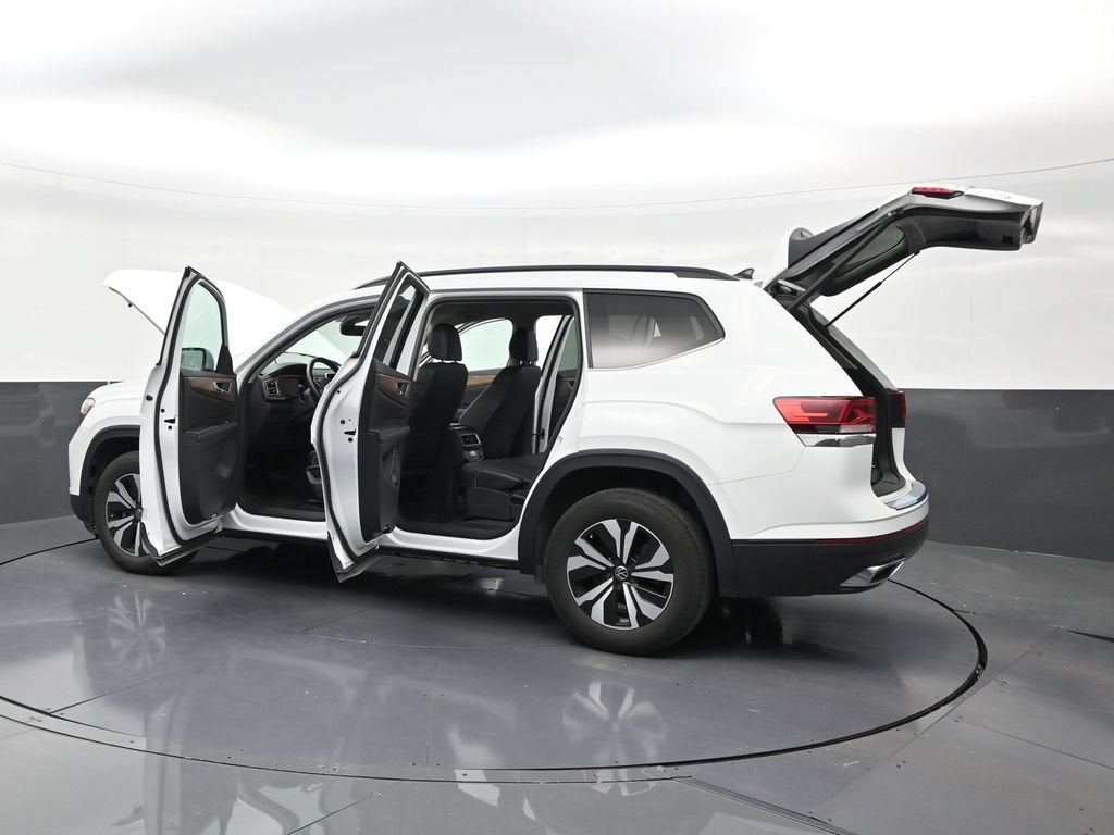 2025 Volkswagen Atlas 2.0T SE