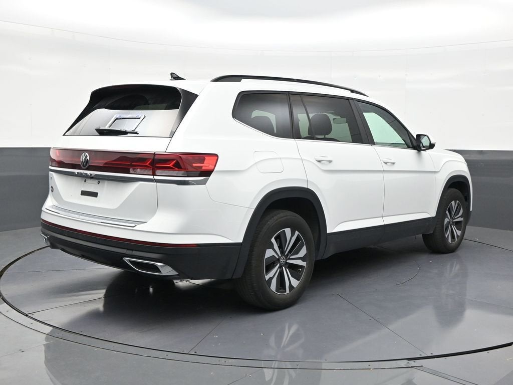 2025 Volkswagen Atlas 2.0T SE