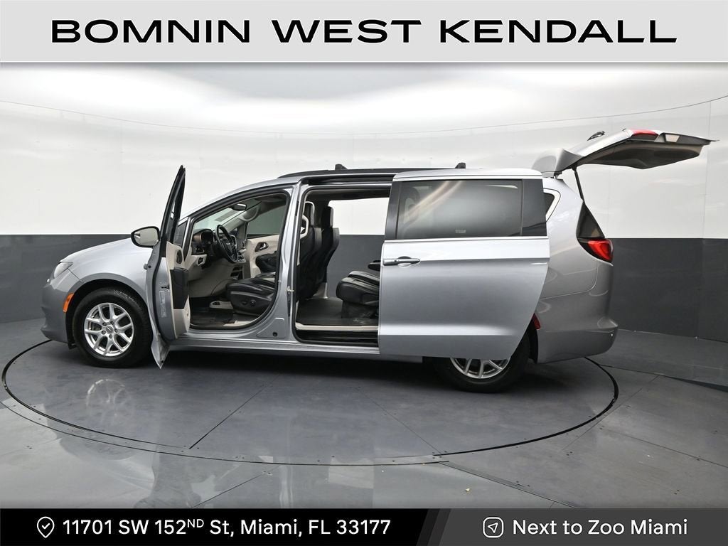 2020 Chrysler Voyager LXI