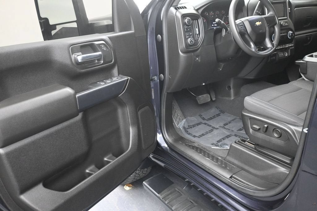 2024 Chevrolet Silverado 2500 HD Custom