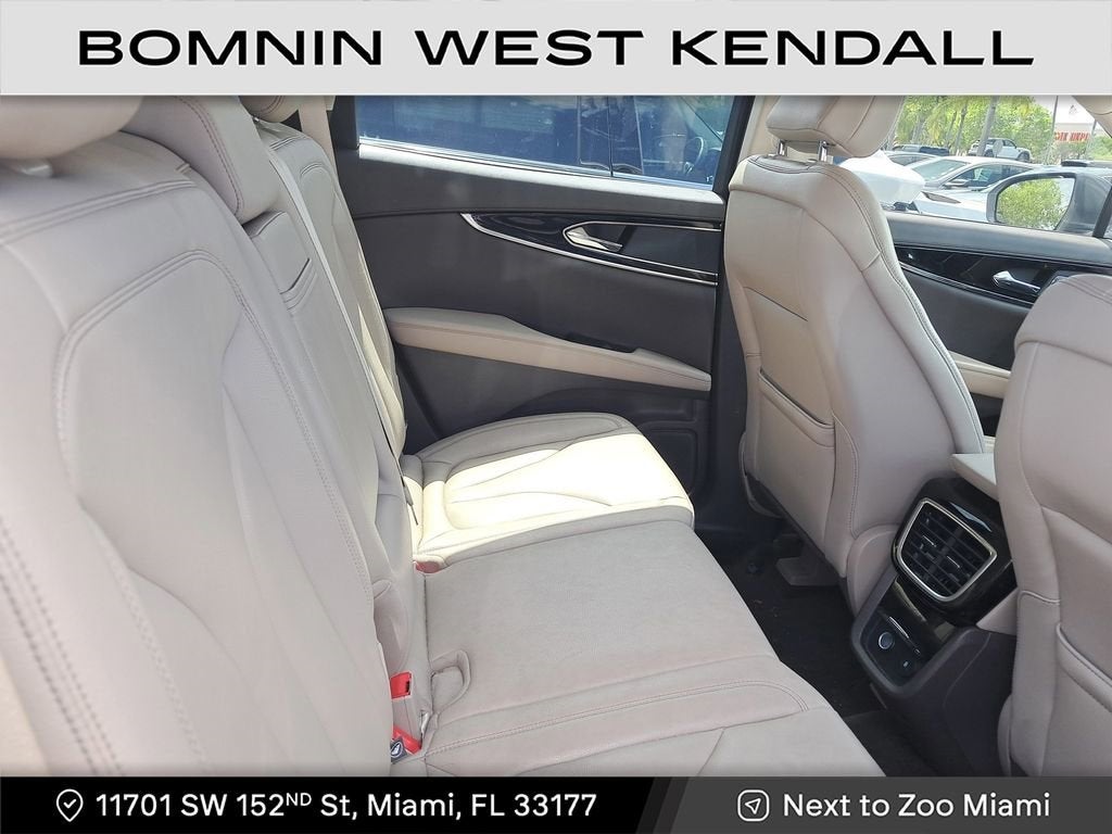 2023 Lincoln Nautilus Standard