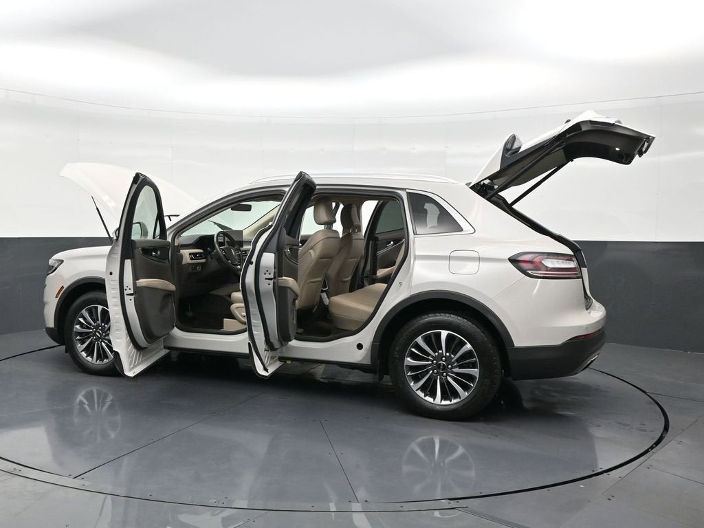 2023 Lincoln Nautilus Standard