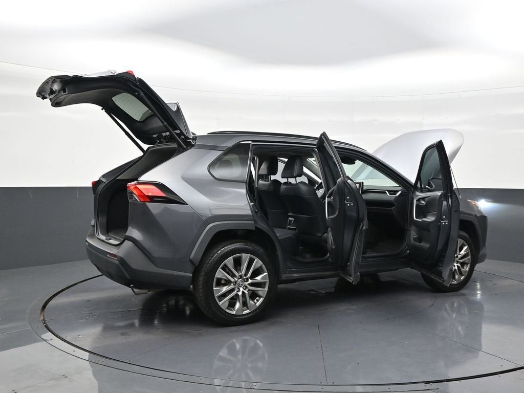 2022 Toyota RAV4 XLE Premium