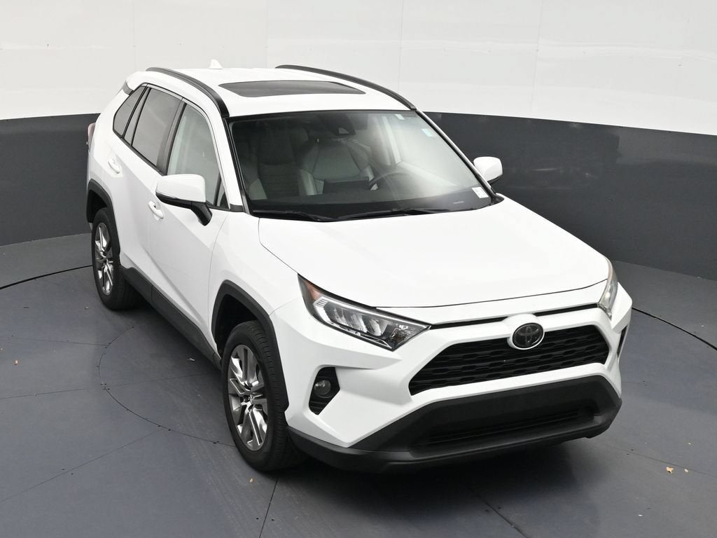 2019 Toyota RAV4 XLE Premium