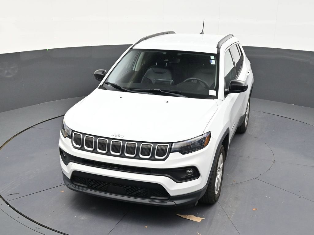 2022 Jeep Compass Latitude FWD