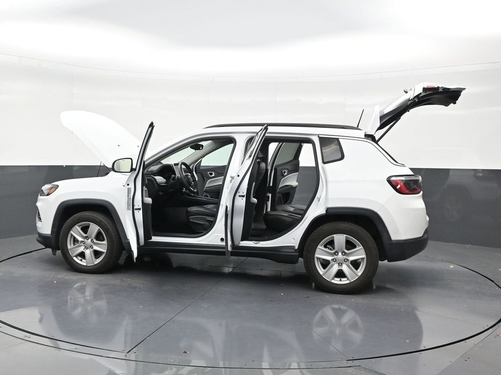 2022 Jeep Compass Latitude FWD
