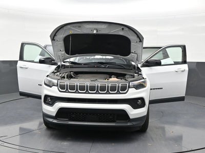 2022 Jeep Compass Latitude FWD