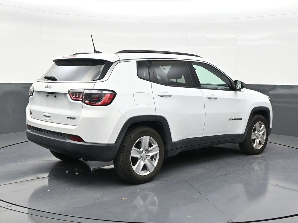 2022 Jeep Compass Latitude FWD