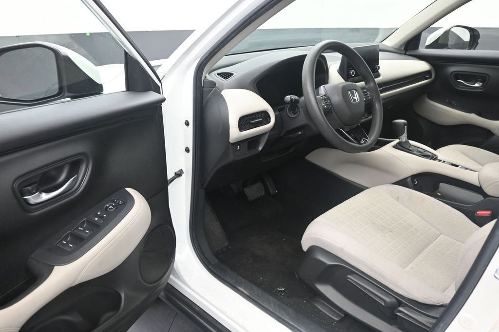 2023 Honda HR-V 2WD LX