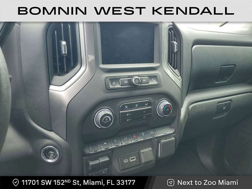 2025 Chevrolet Silverado 1500 Custom