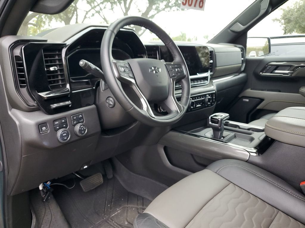 2025 Chevrolet Silverado 1500 ZR2