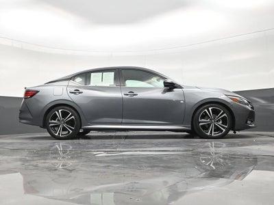 2022 Nissan Sentra SR Xtronic CVT