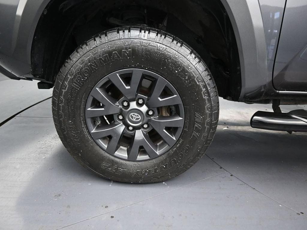 2022 Toyota Tacoma 2WD SR