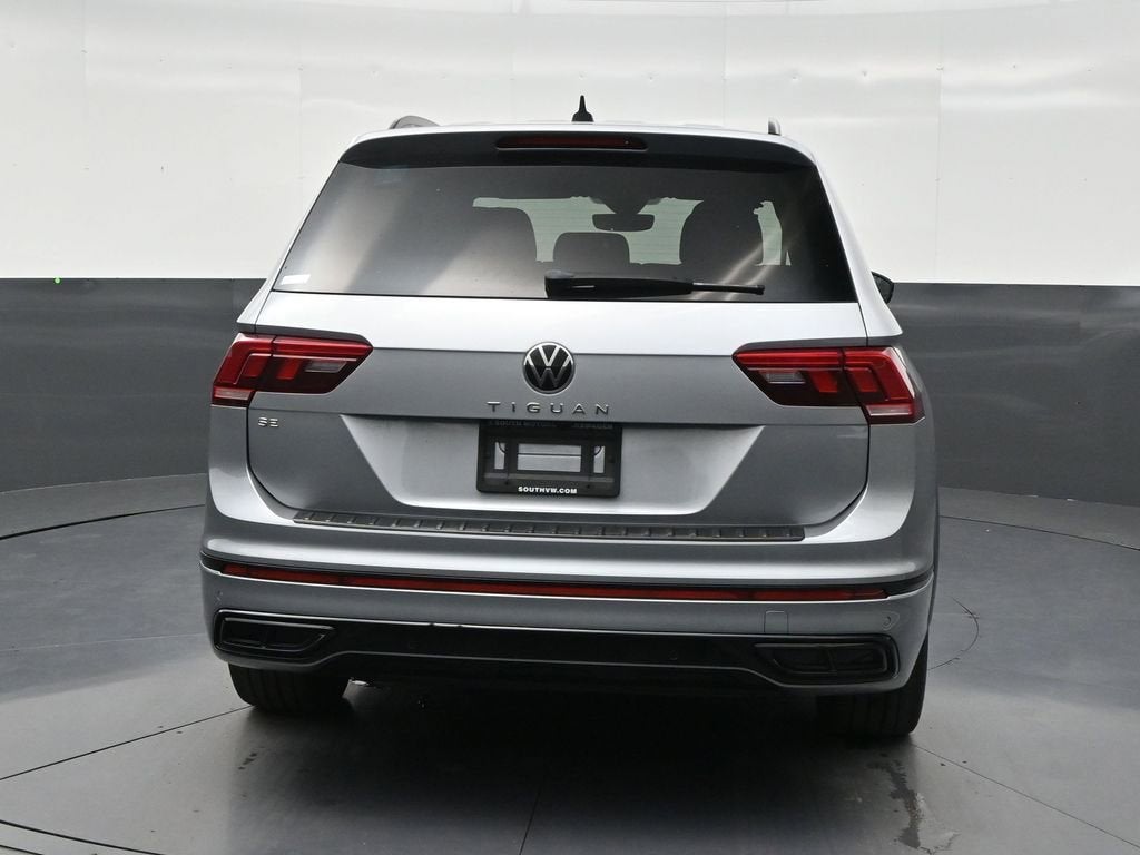 2023 Volkswagen Tiguan 2.0T SE R-Line Black