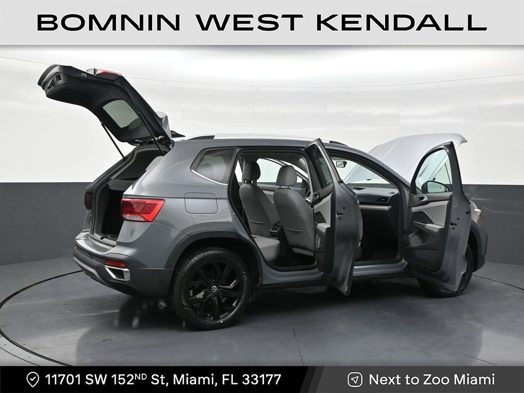 2022 Volkswagen Taos SE