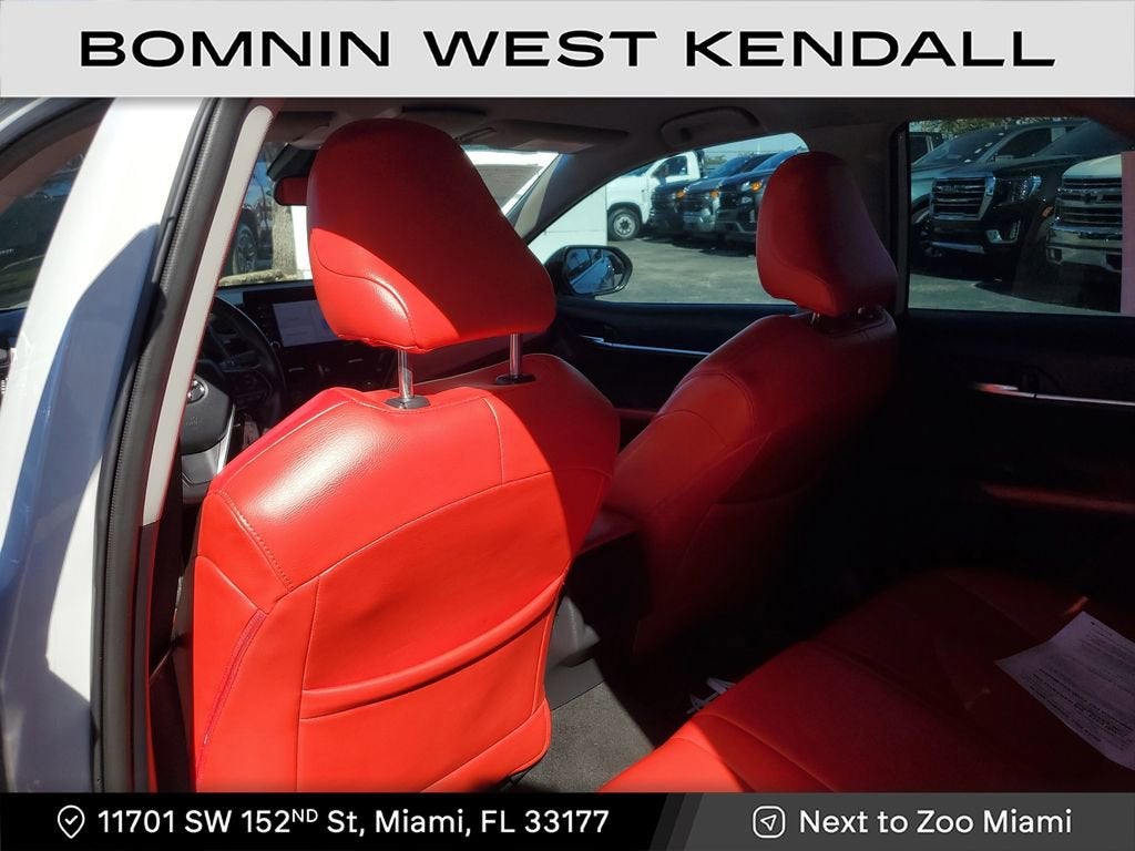 2023 Toyota Camry SE