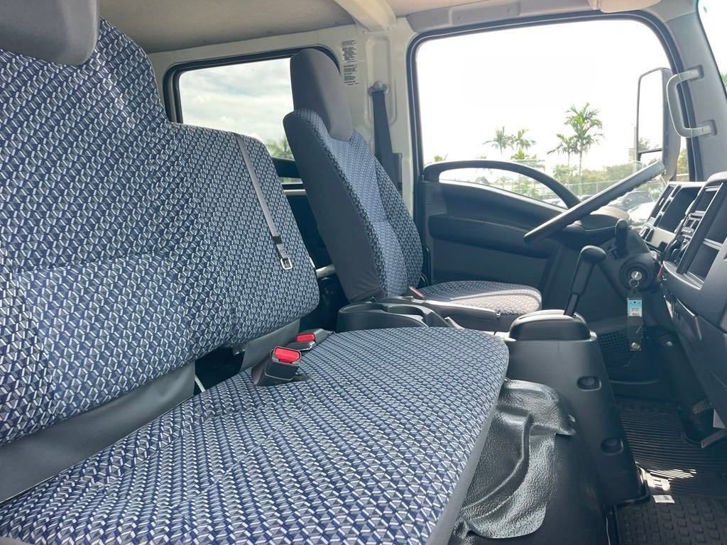 2024 Chevrolet Low Cab Forward 4500 HG 1WT