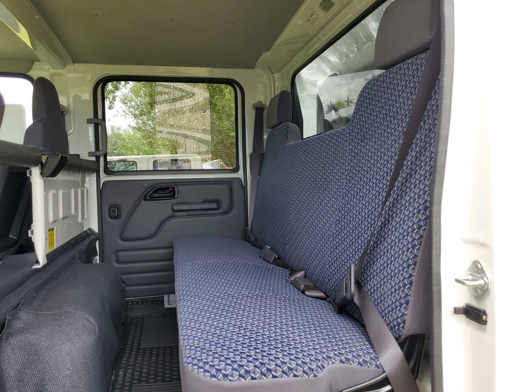 2025 Chevrolet Low Cab Forward 4500 HG Base