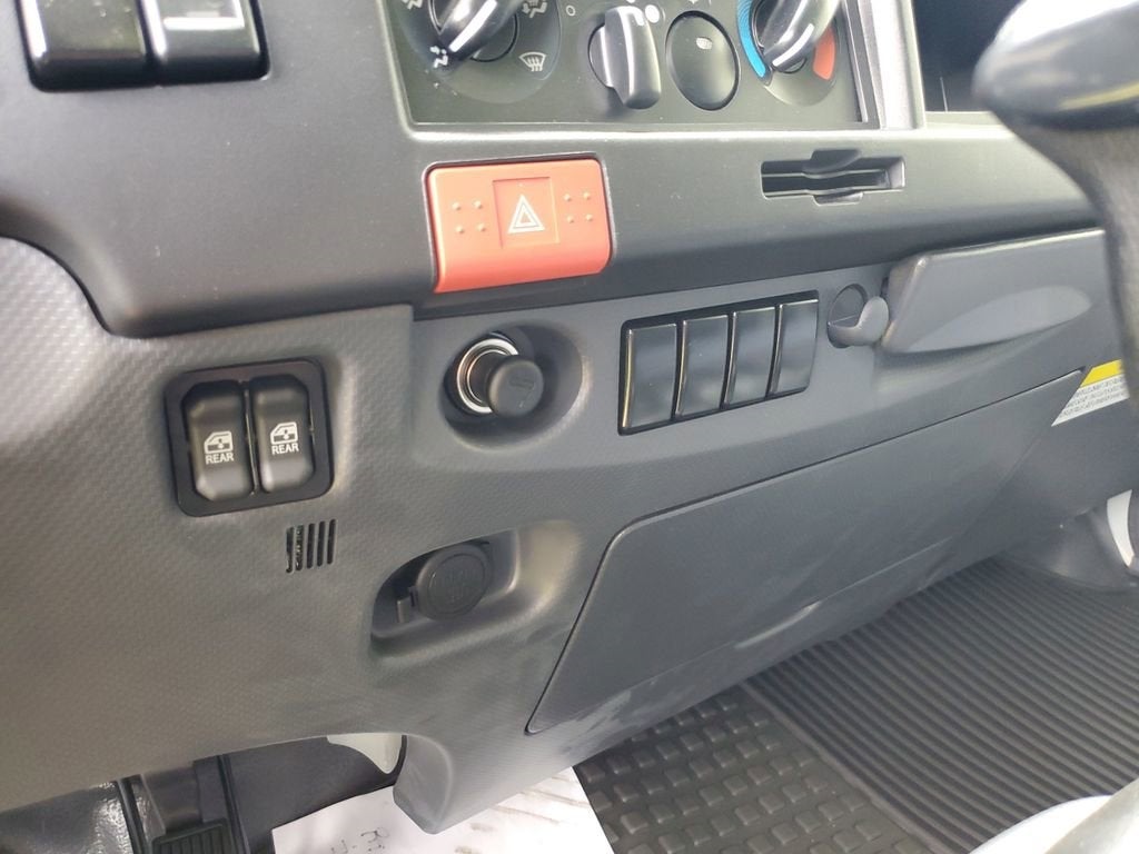 2025 Chevrolet Low Cab Forward 4500 HG Base