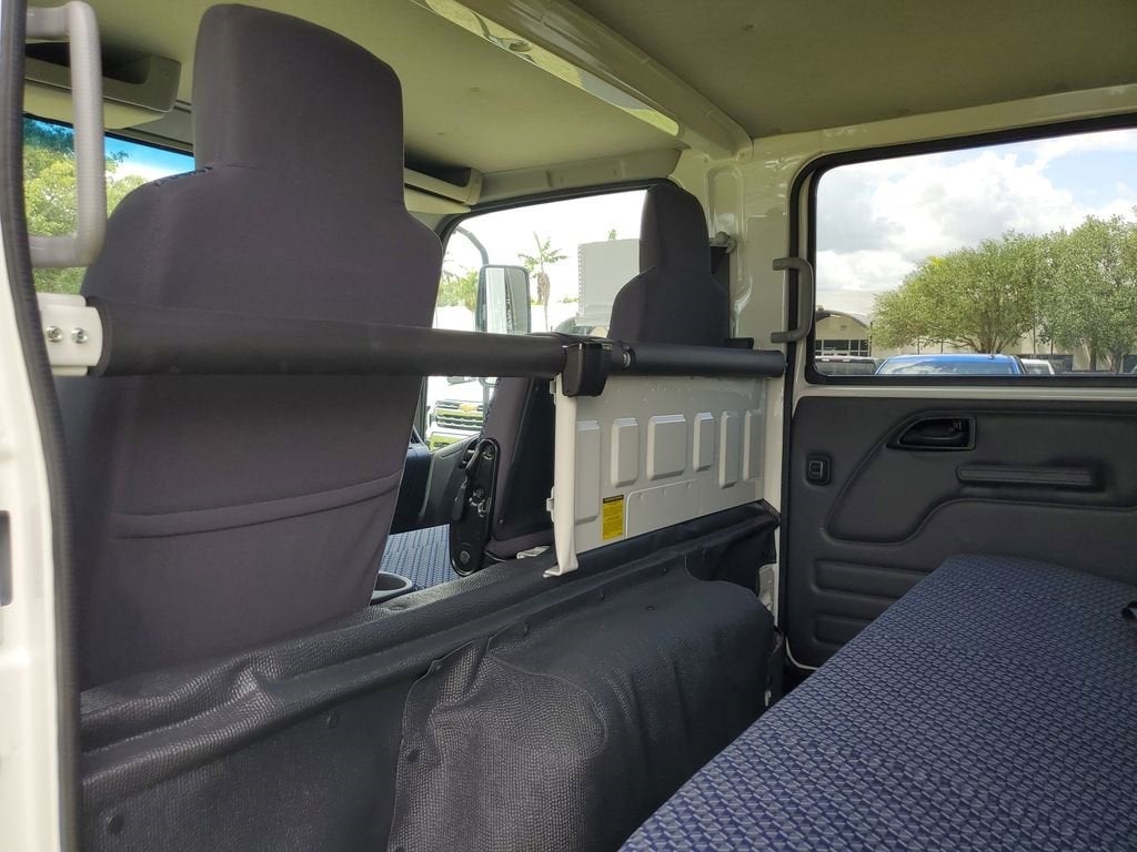 2025 Chevrolet Low Cab Forward 4500 HG Base