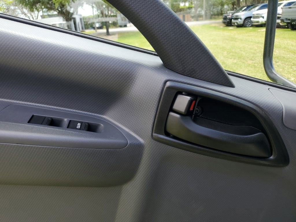 2025 Chevrolet Low Cab Forward 4500 HG Base