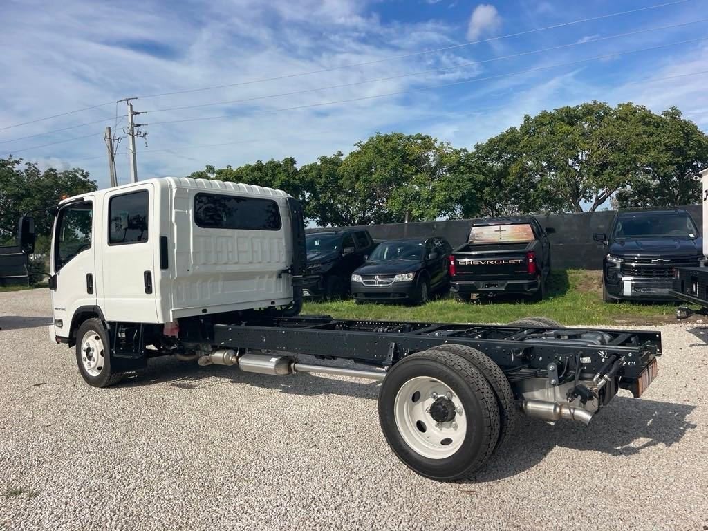 2024 Chevrolet Low Cab Forward 4500 HG 1WT
