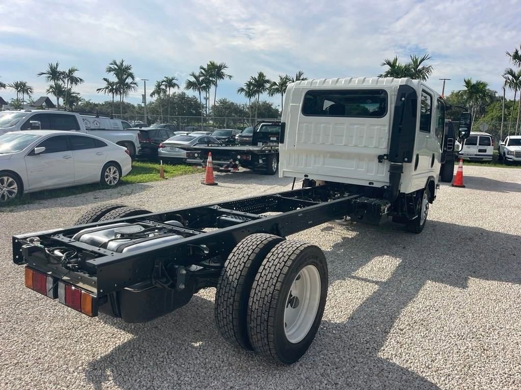 2024 Chevrolet Low Cab Forward 4500 HG 1WT