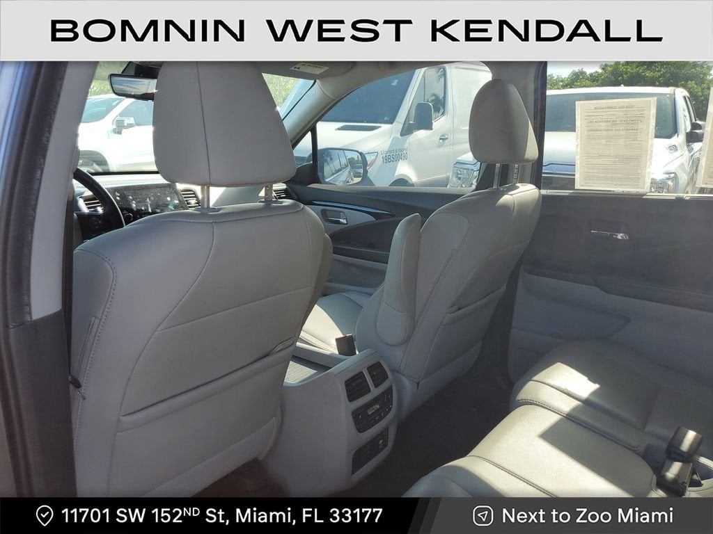 2019 Honda Pilot Touring 8-Passenger