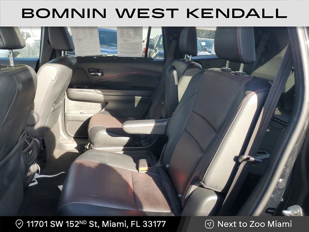 2022 Honda Pilot Black Edition