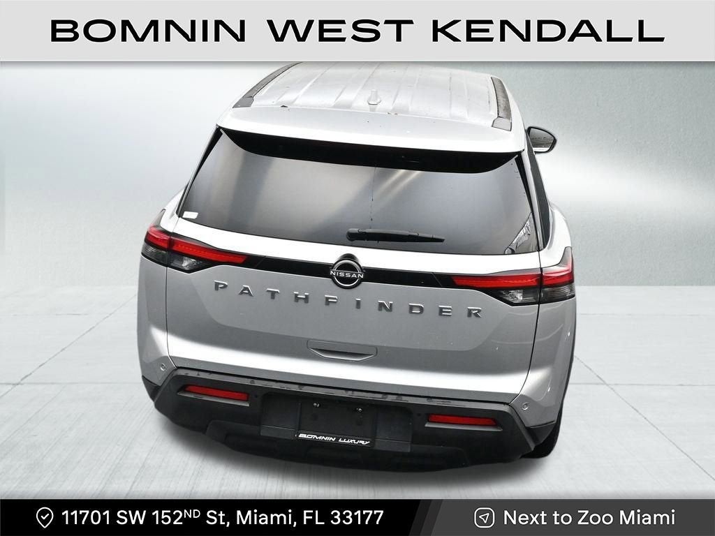 2022 Nissan Pathfinder S
