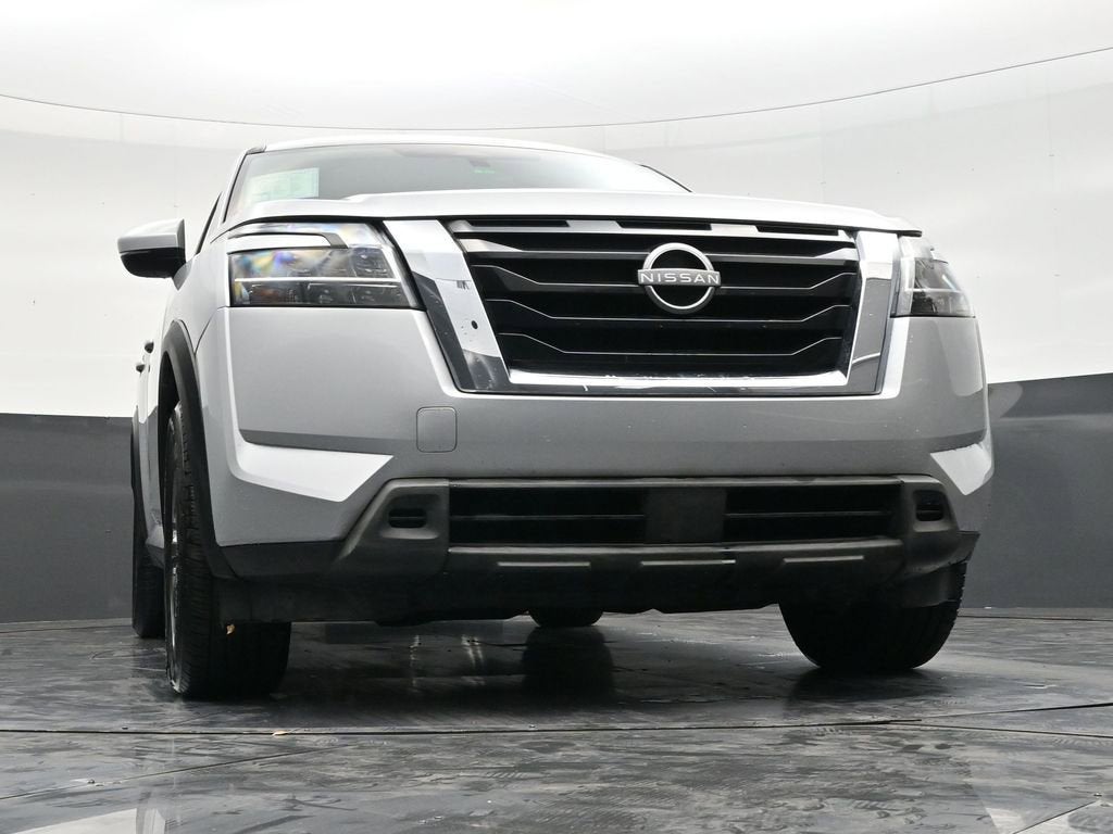 2022 Nissan Pathfinder S