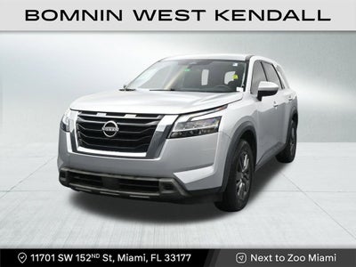 2022 Nissan Pathfinder S