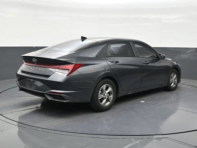 2021 Hyundai Elantra SE