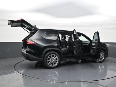2026 Toyota Grand Highlander LE