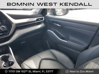 2022 Toyota Highlander XLE