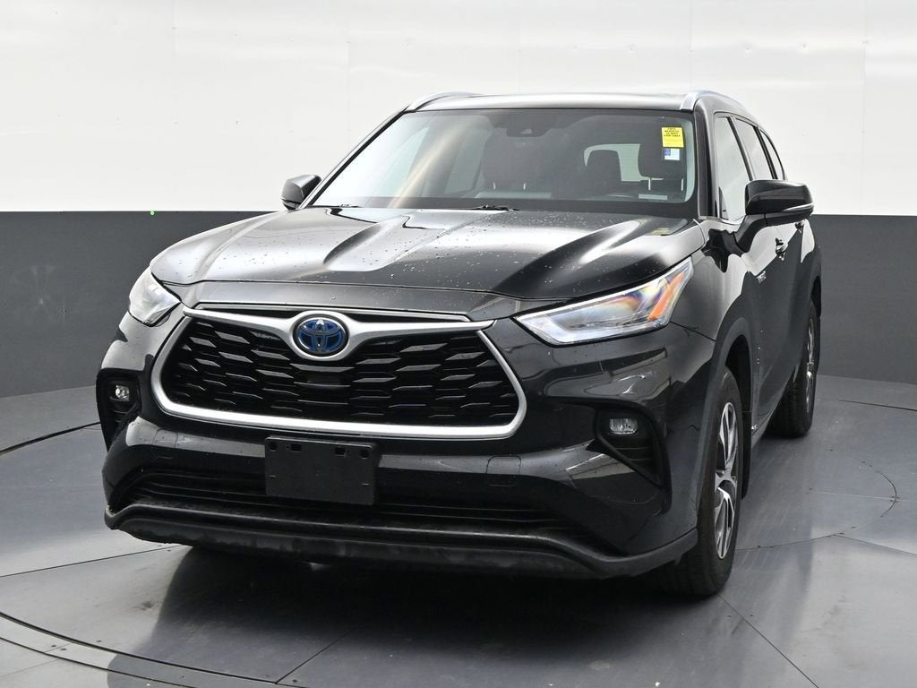 2021 Toyota Highlander Hybrid XLE