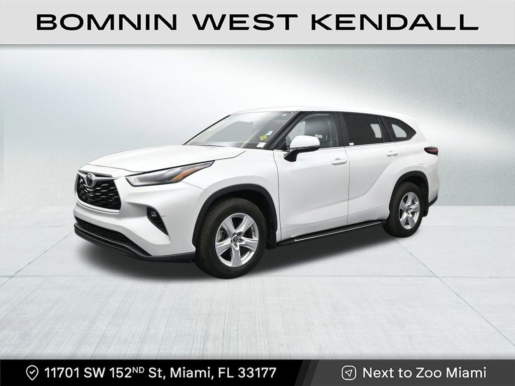 2025 Toyota Highlander LE