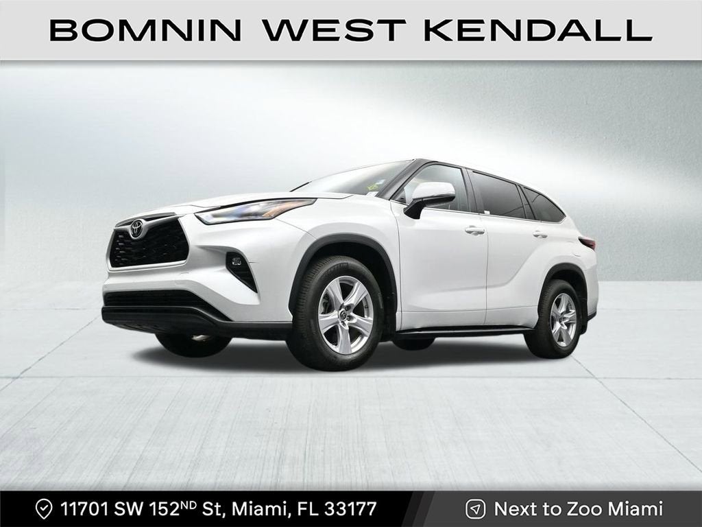 2025 Toyota Highlander LE