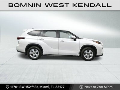 2025 Toyota Highlander LE