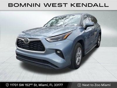 2022 Toyota Highlander LE