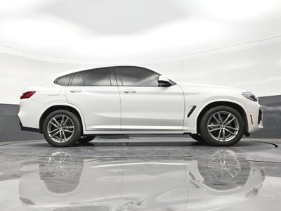 2021 BMW X4 xDrive30i