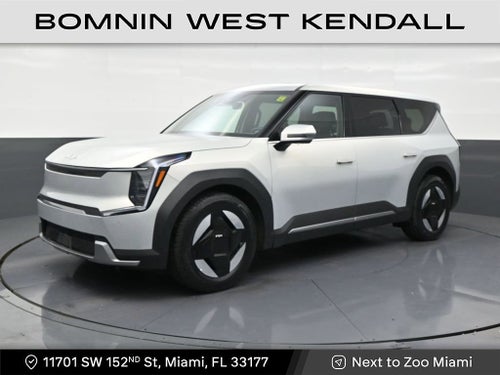 2026 Kia EV9 Light Long Range