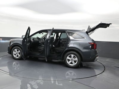 2024 Kia Sorento LX