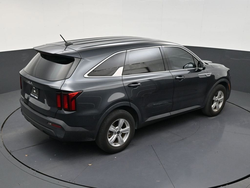 2023 Kia Sorento LX